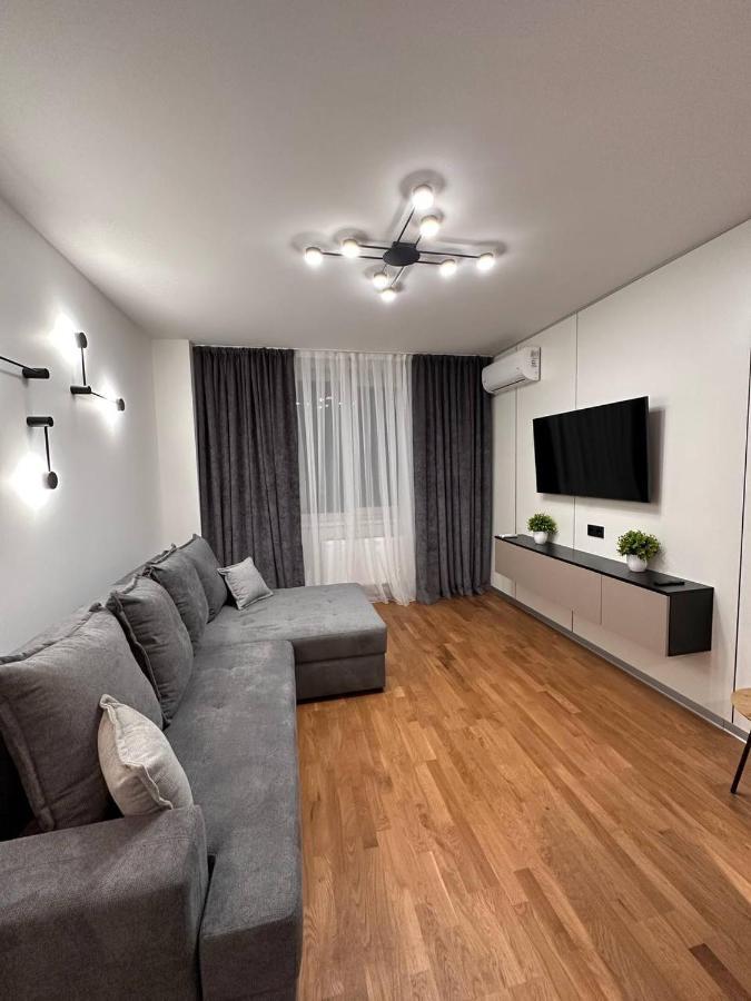 Apartment з джакузі вулиця під голоском 15 б стилізована з новим сучасний ремонтом *